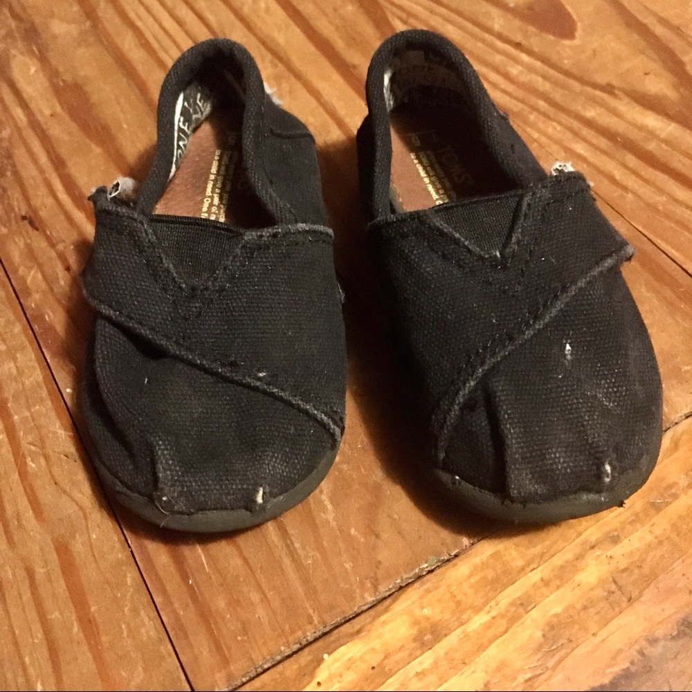 Tiny Toms Sz 5 Black Toddler Shoes